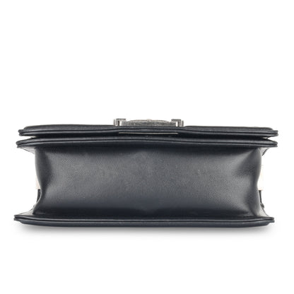 Chanel Boy Bag Lambskin Black Shoulder Bag Style 36