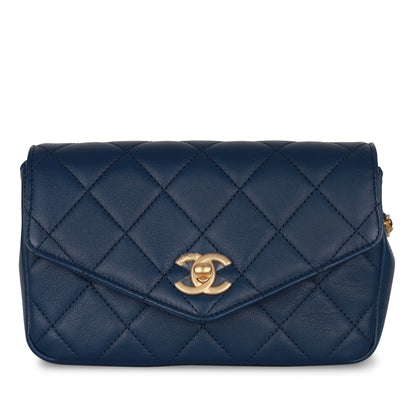 Chanel Luxury Leather Gold Handbag Style 16