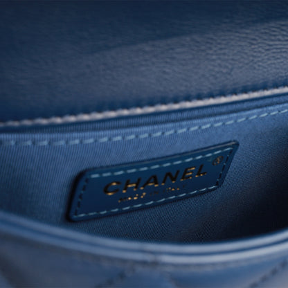 Chanel Luxury Leather Gold Handbag Style 16