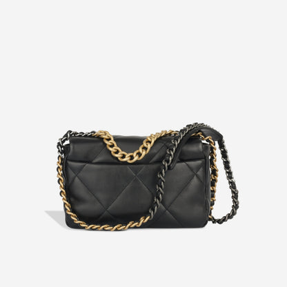 Chanel Chanel 19 Lambskin Black Shoulder Bag Style 20