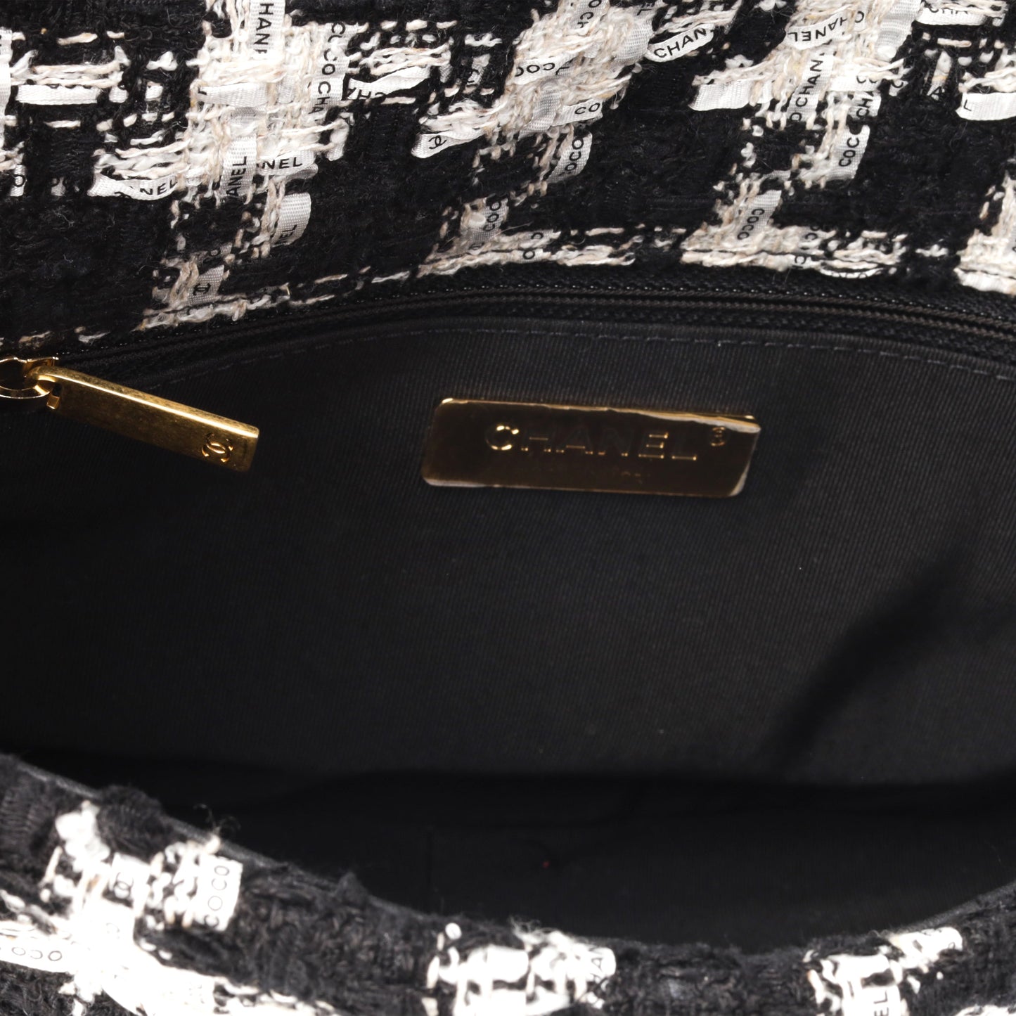 Chanel Chanel 19 Tweed Black Shoulder Bag Style 3