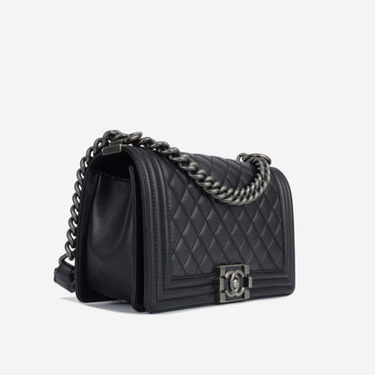 Chanel Boy Bag Lambskin Black Shoulder Bag Style 31