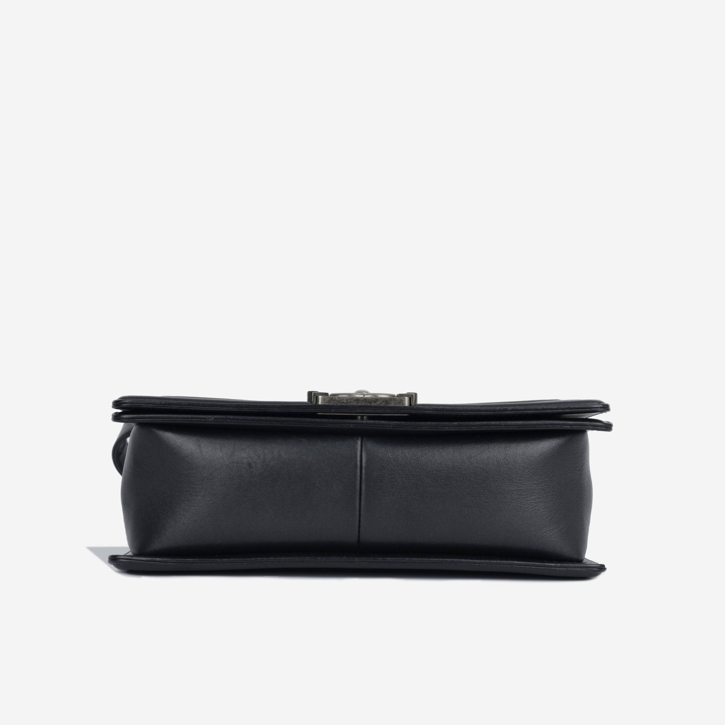 Chanel Boy Bag Lambskin Black Shoulder Bag Style 31
