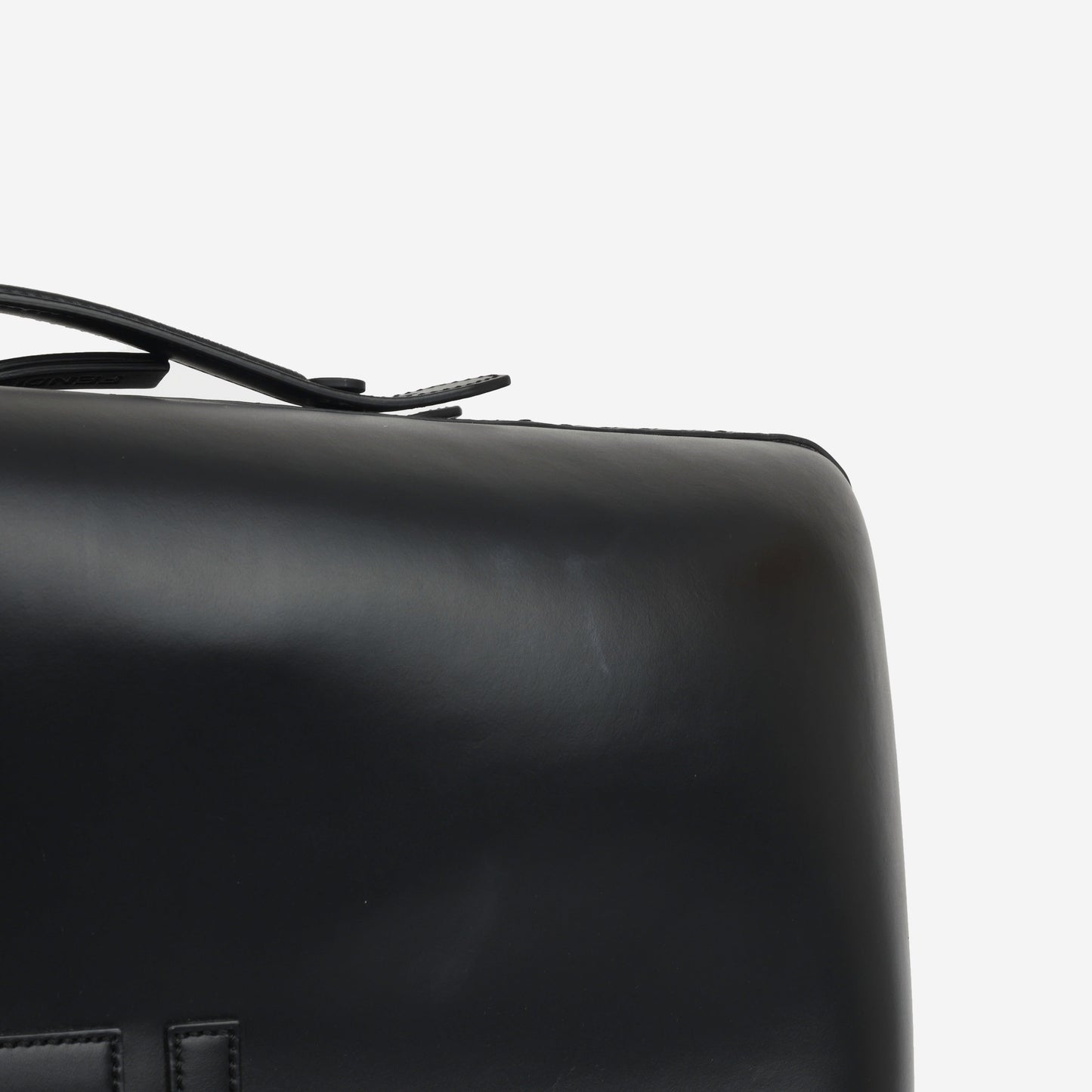 Fendi Baguette Calfskin Black Shoulder Bag