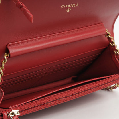 Chanel Boy Bag Lambskin Gold Crossbody