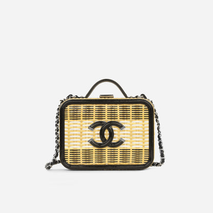 Chanel Vanity Lambskin Black Clutch Style 2