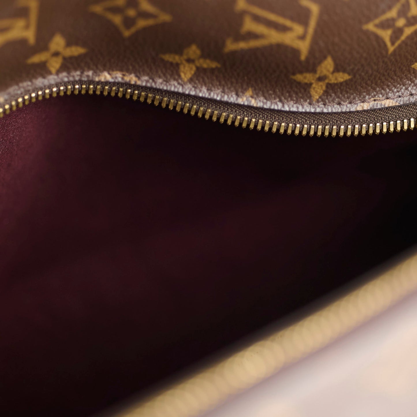 Louis Vuitton Marais Bag Monogram MM