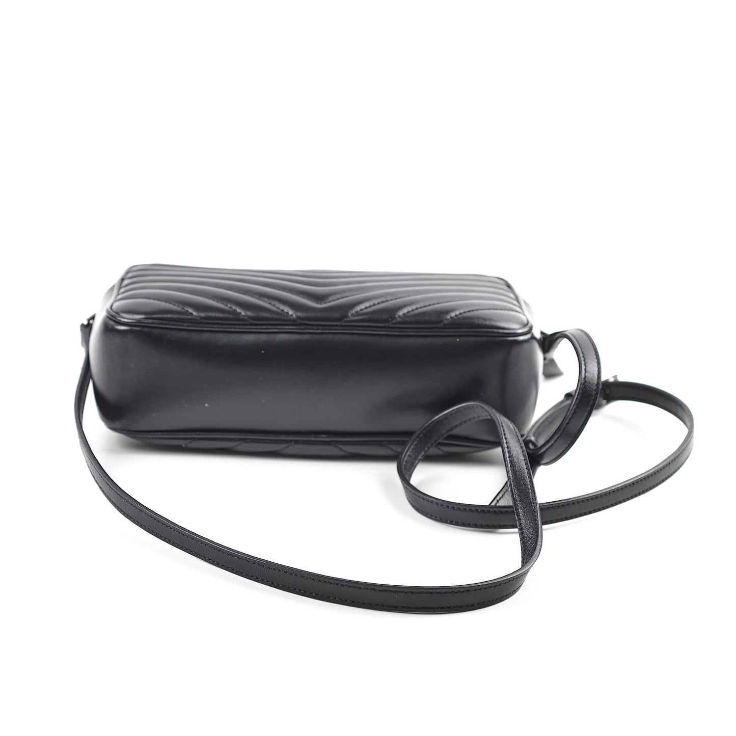 Saint Laurent Lou Black Handbag Style 4
