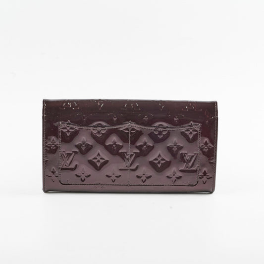 Louis Vuitton Vernis Clutch Amarante