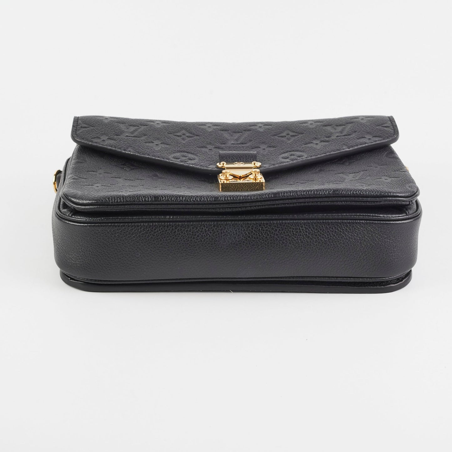 Louis Vuitton Pochette Metis Black