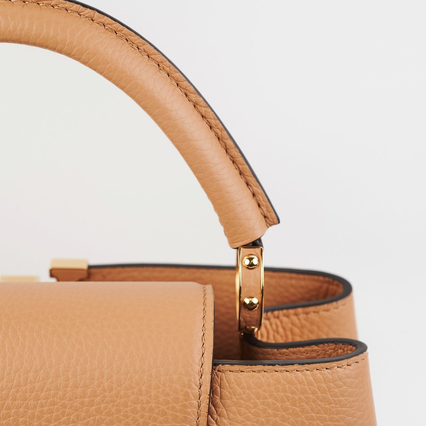 Louis Vuitton Capucines MM Bag Arizona