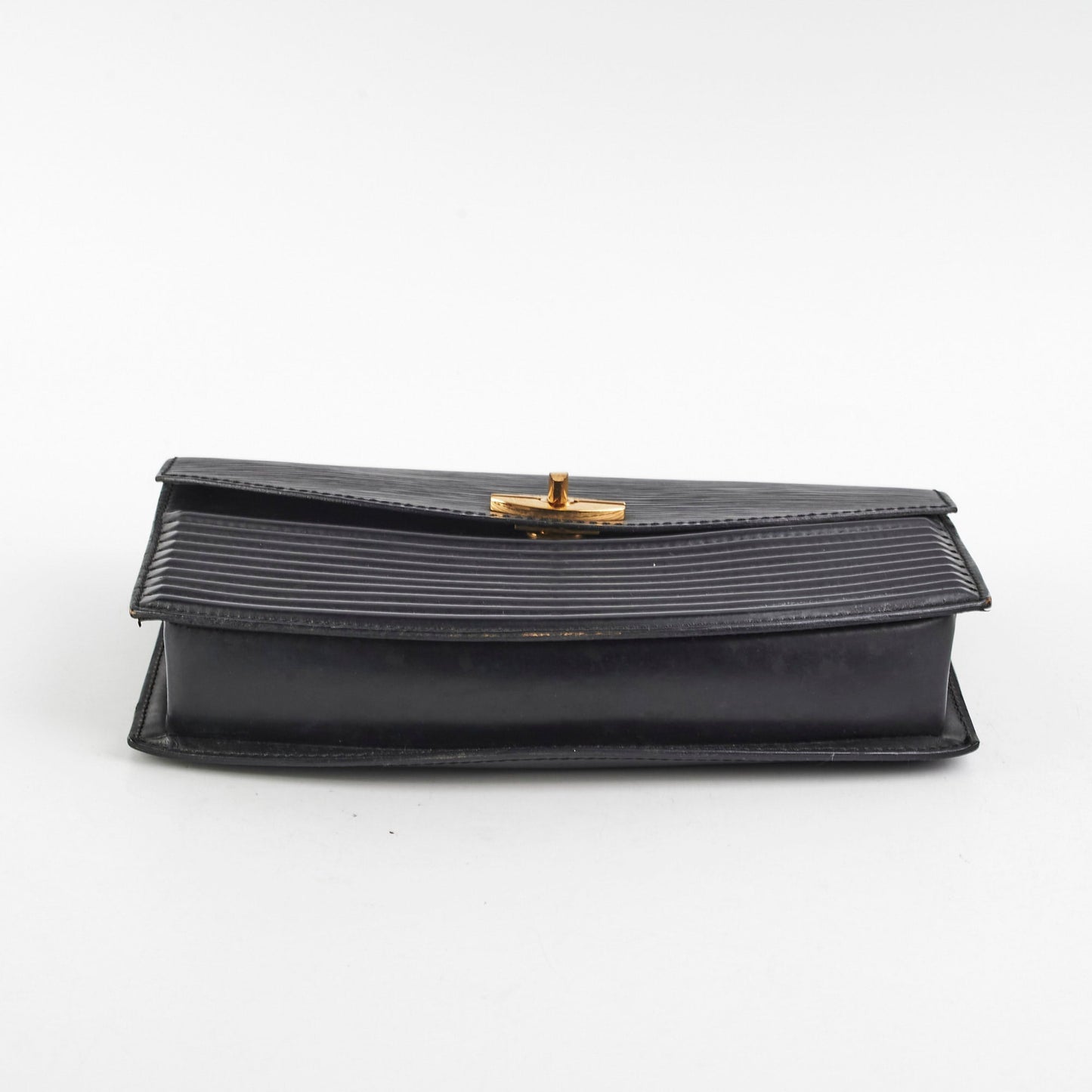 Louis Vuitton Clutch Epi Black