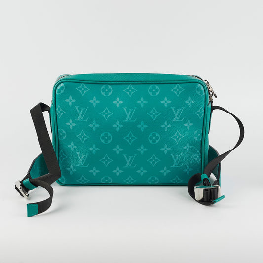 Louis Vuitton Taigarama Outdoor Messenger Bag Green Monogram