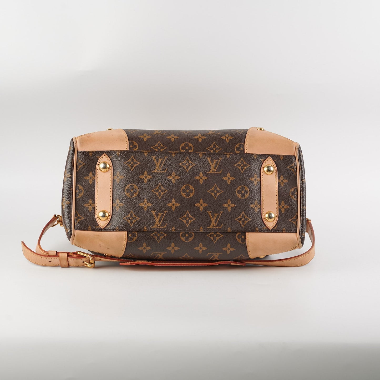 Louis Vuitton Retiro MM Shoulder Bag Monogram