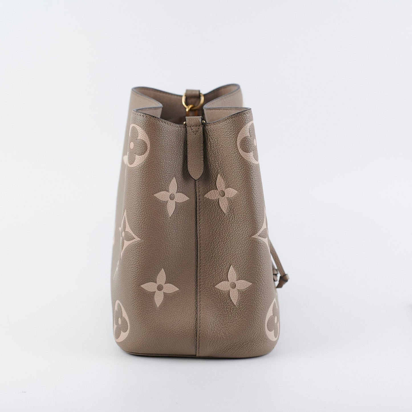 Louis Vuitton Neo Noe MM Bucket Bag
