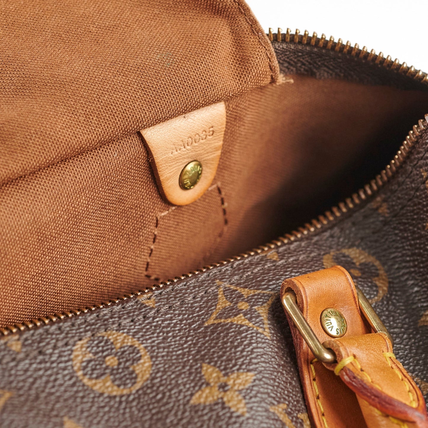 Louis Vuitton 30 Monogram Bag