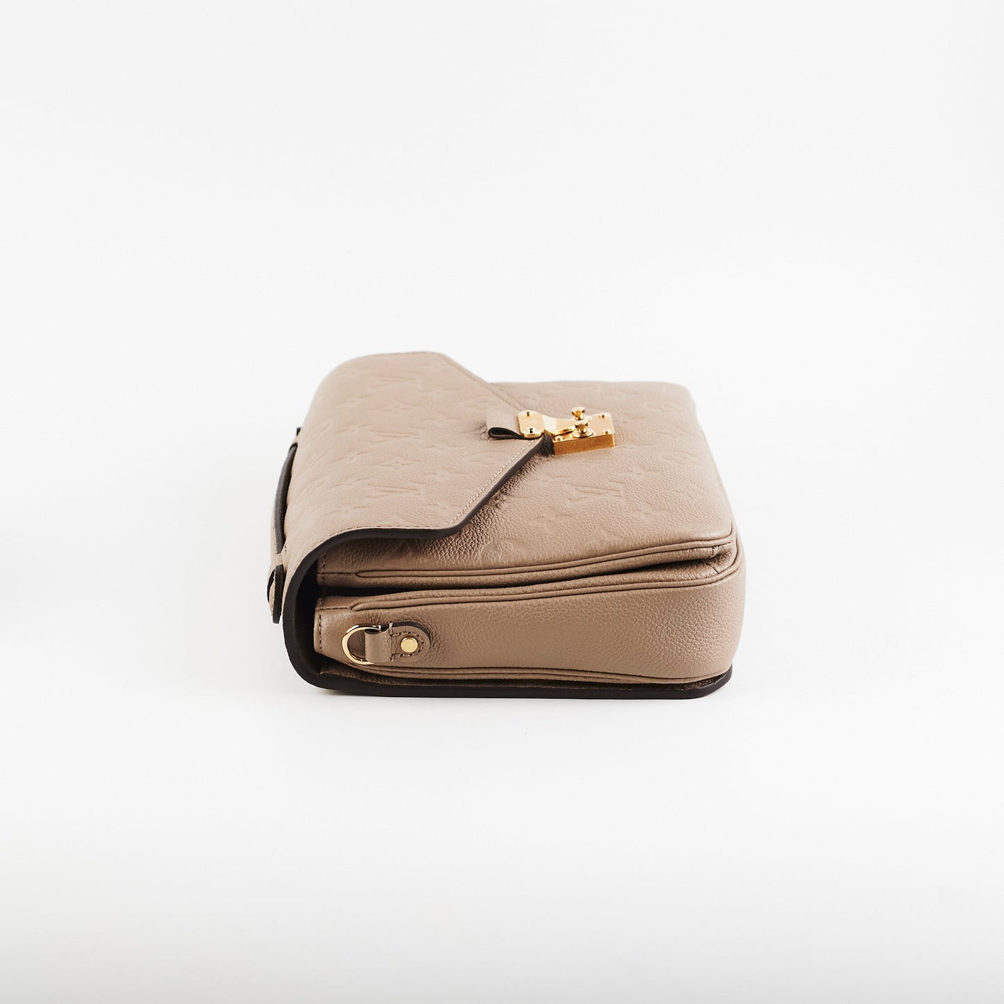 Louis Vuitton Pochette Metis Beige