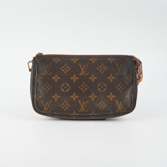 ITEM 16 - Louis Vuitton Pochette Accessoir Monogram