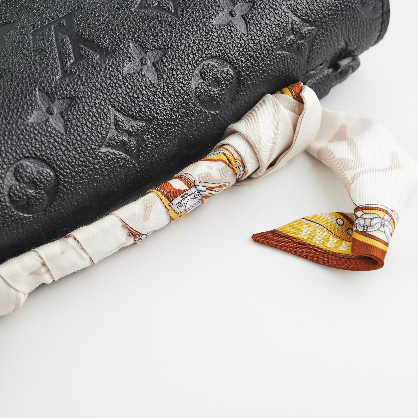 Louis Vuitton Pochette Metis Black Empreinte