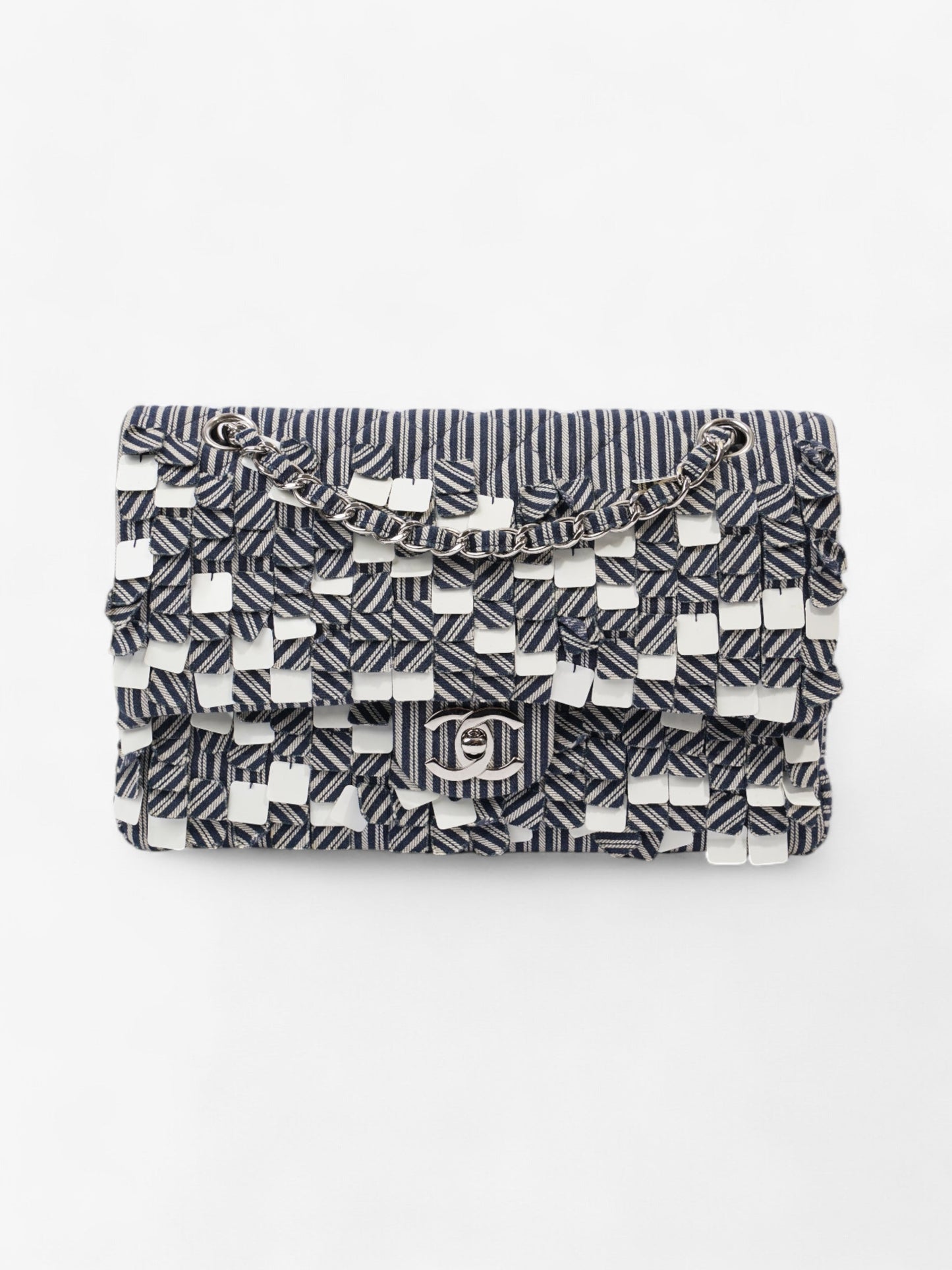 Chanel Luxury Leather Silver Shoulder Bag Silver