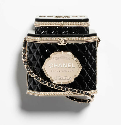 Chanel Luxury Leather Black Handbag Style 2