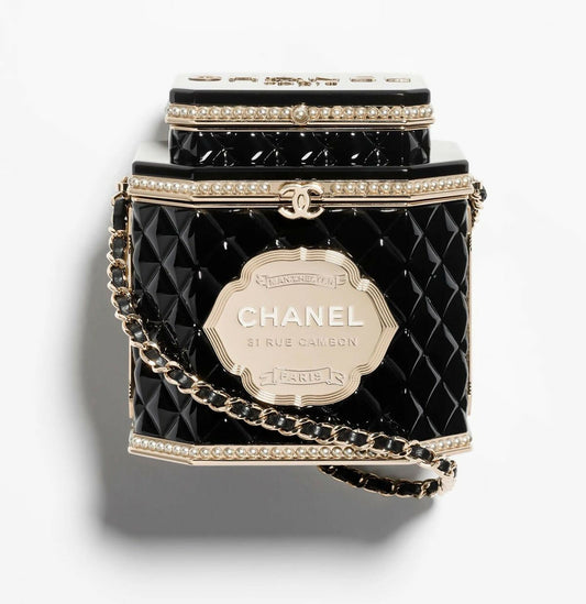 Chanel Luxury Leather Black Handbag Style 2