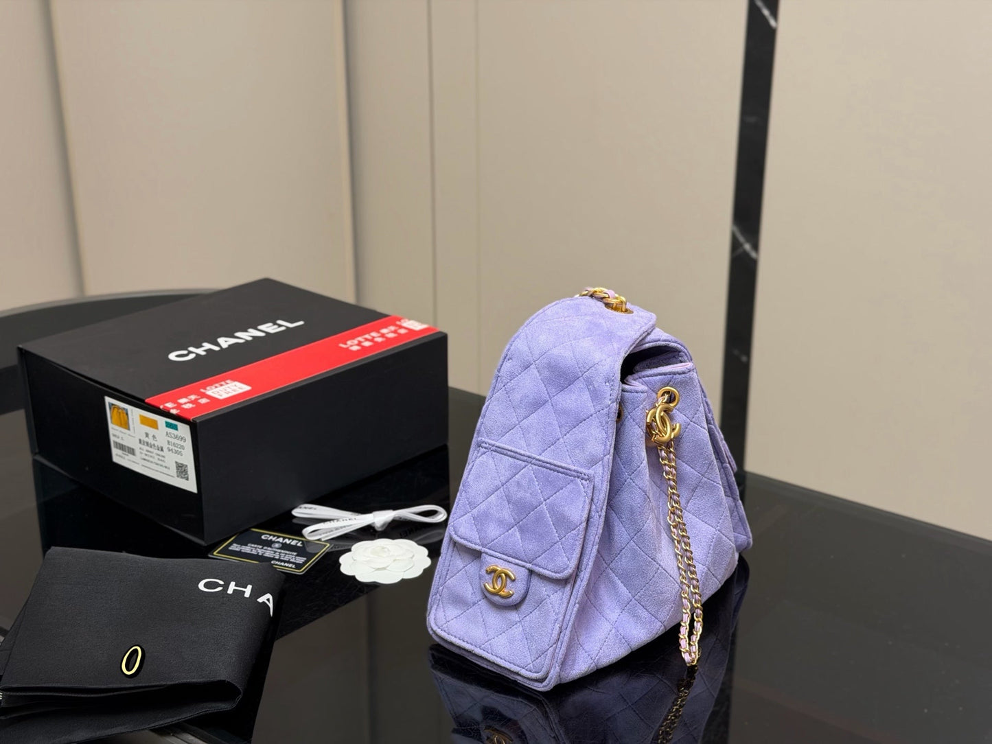 High-End Women's Fashion Handbags-17