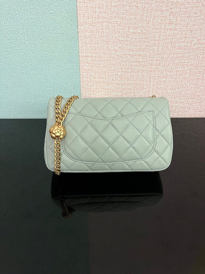 Chanel Luxury Handbag Style 59