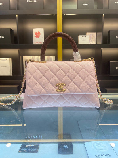 Chanel Luxury Handbag Style 334
