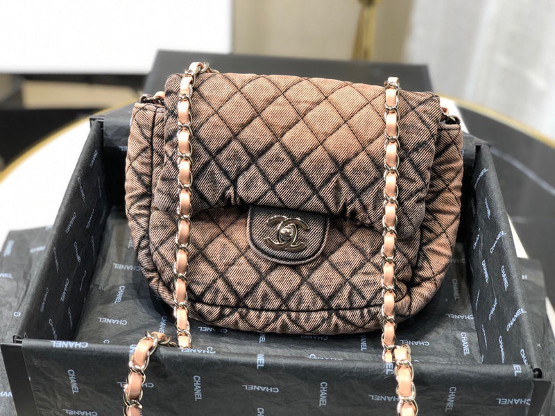 Chanel Luxury Handbag Style 522