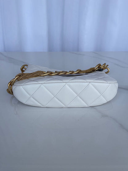 Chanel Luxury Handbag Style 366