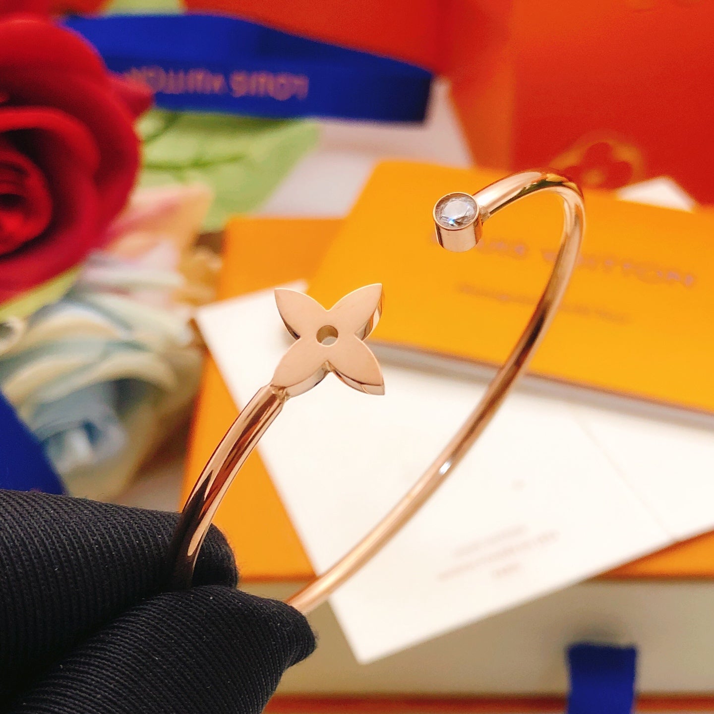 High-Quality Polished Bangle-ww
