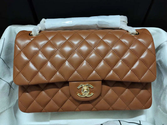 Chanel Luxury Handbag Style 225