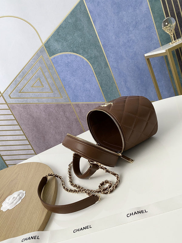 Chanel Luxury Handbag Style 518