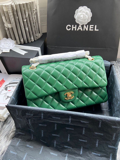 Chanel Luxury Handbag Style 306