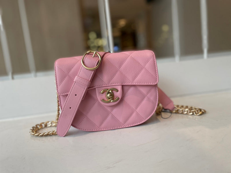 Chanel Luxury Handbag Style 651