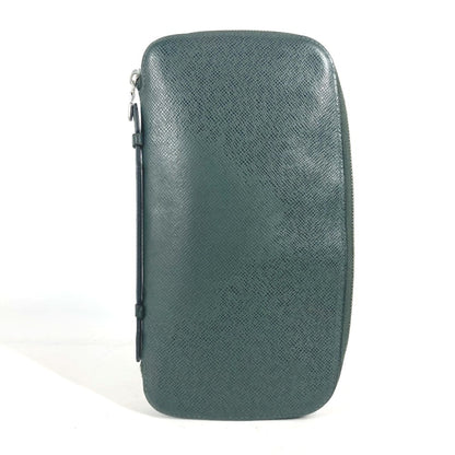 Louis Vuitton  Taiga Leather Wallet (Bi-Fold)