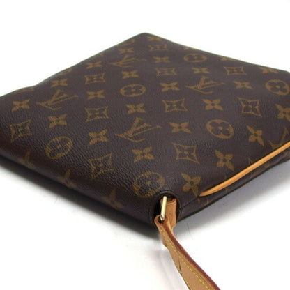 Louis Vuitton    Shoulder Bag