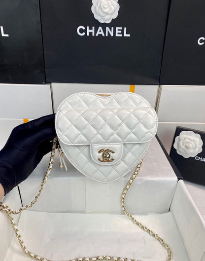 Chanel Luxury Handbag Style 201