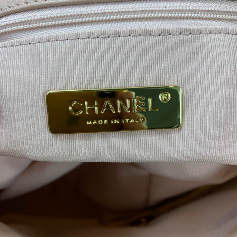 Chanel Luxury Handbag Style 576