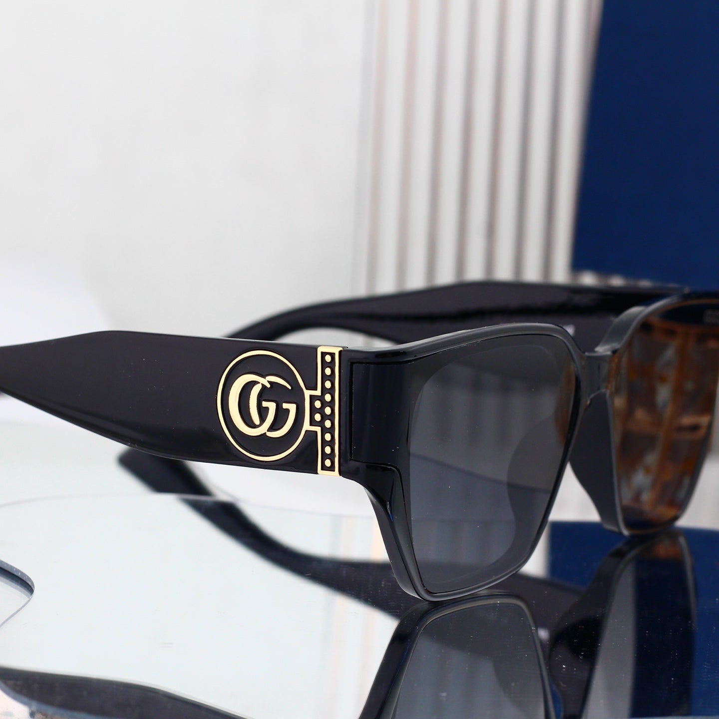 New Stylish  Sunglasses-8
