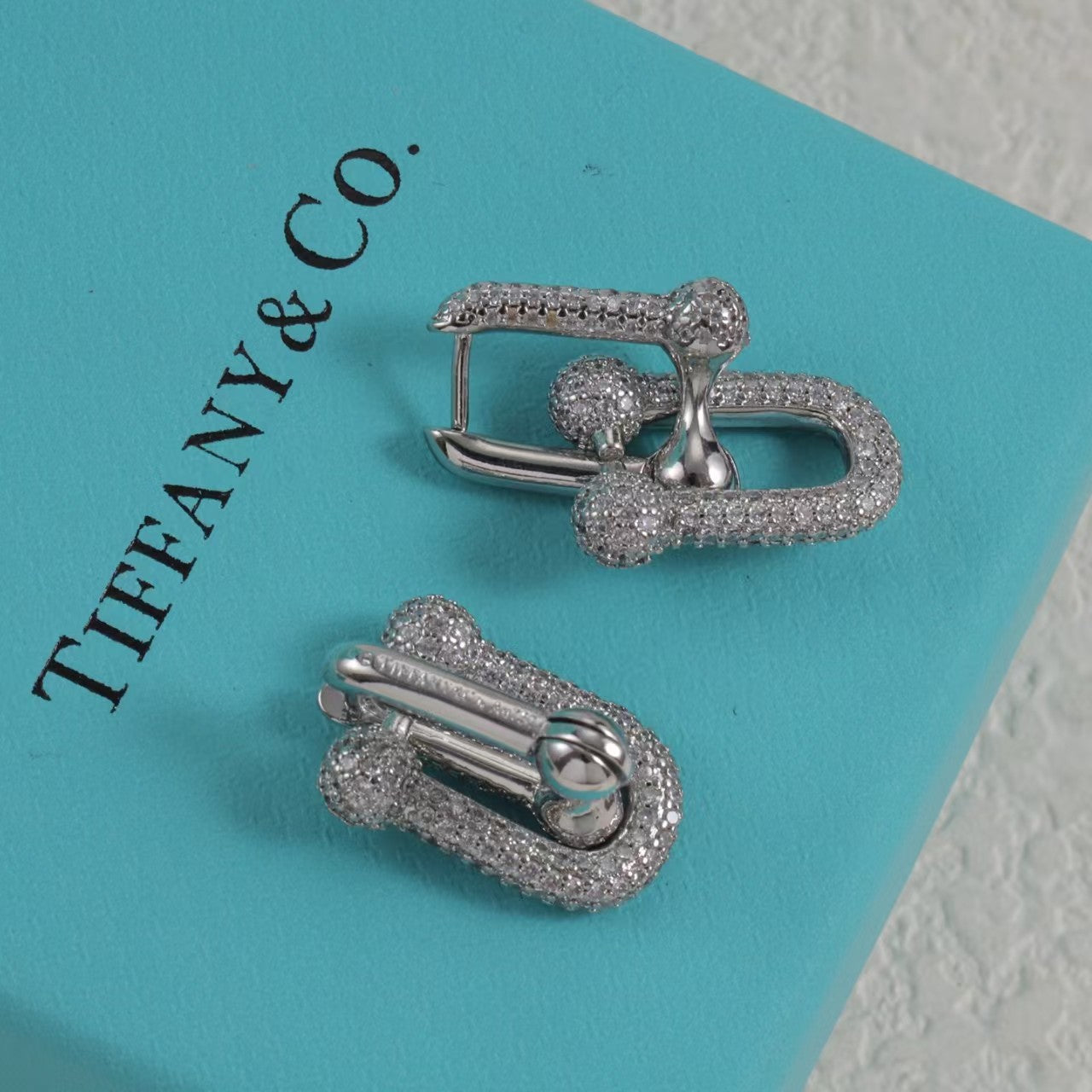 High-quality Tiffany earrings