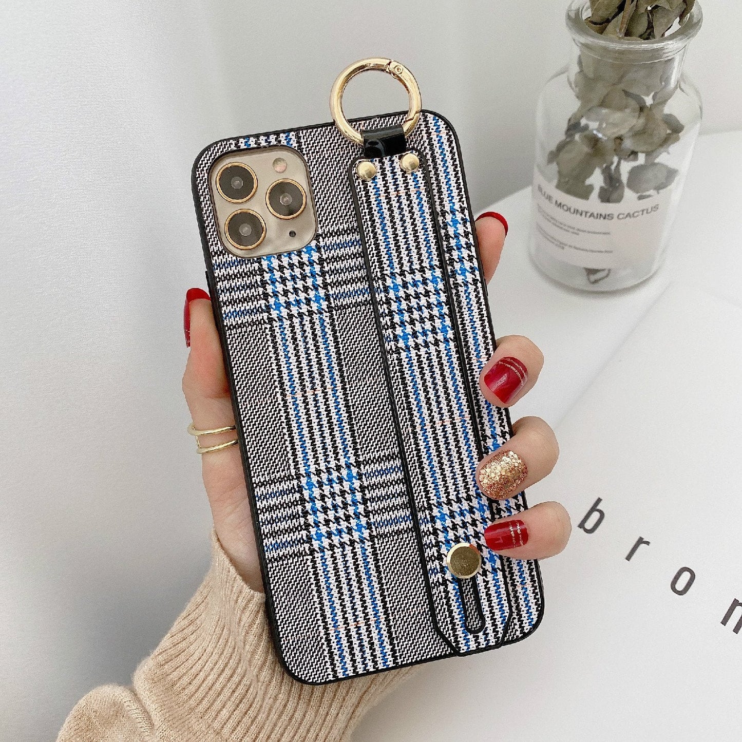Retro Check Wristband Phone Case for Samsung