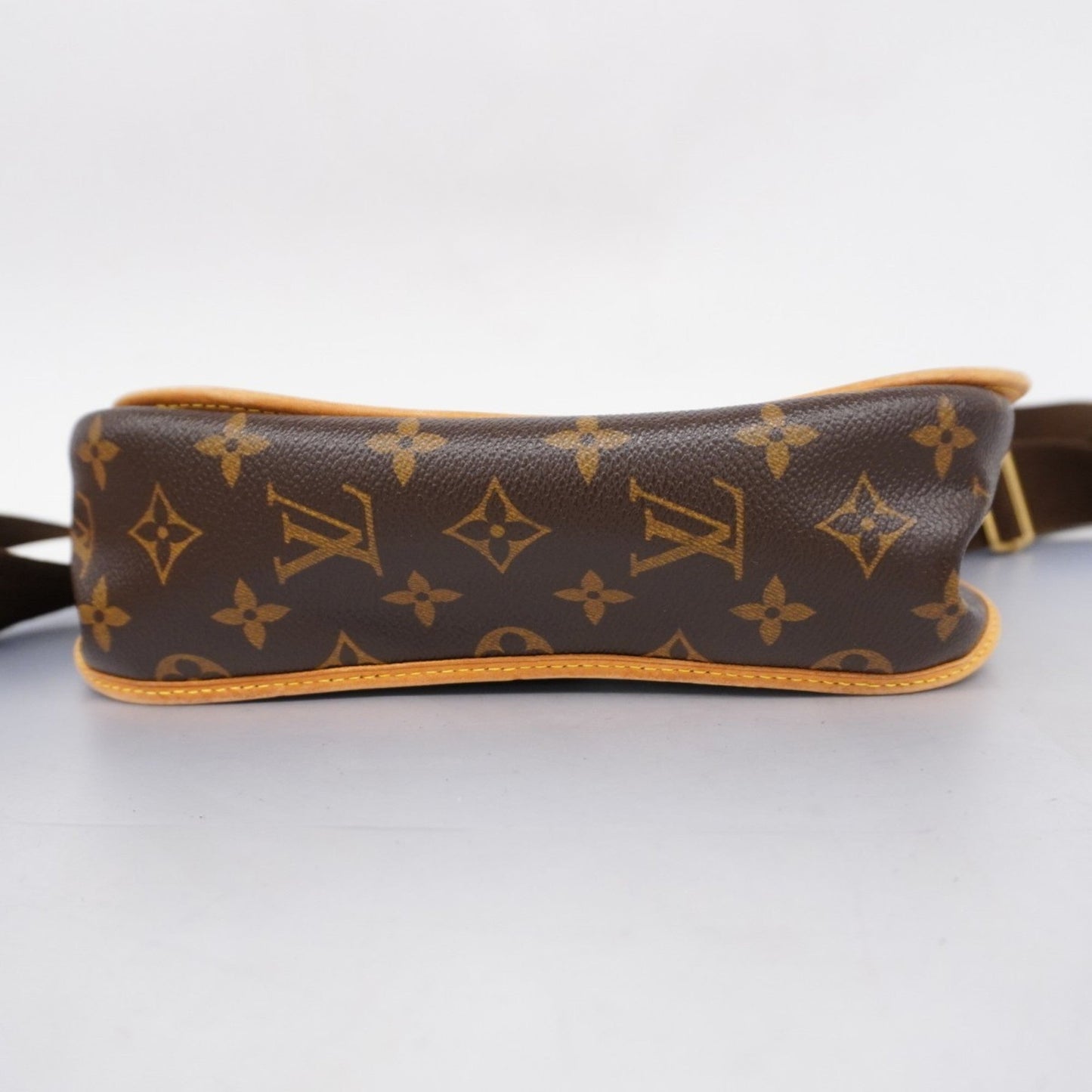 Louis Vuitton  Shoulder Bag