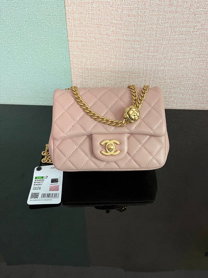 Chanel Luxury Handbag Style 67