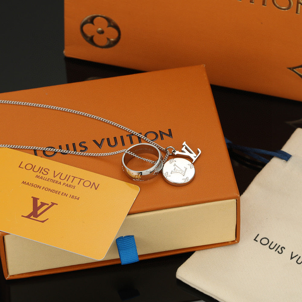 High-Quality Couple Necklaces