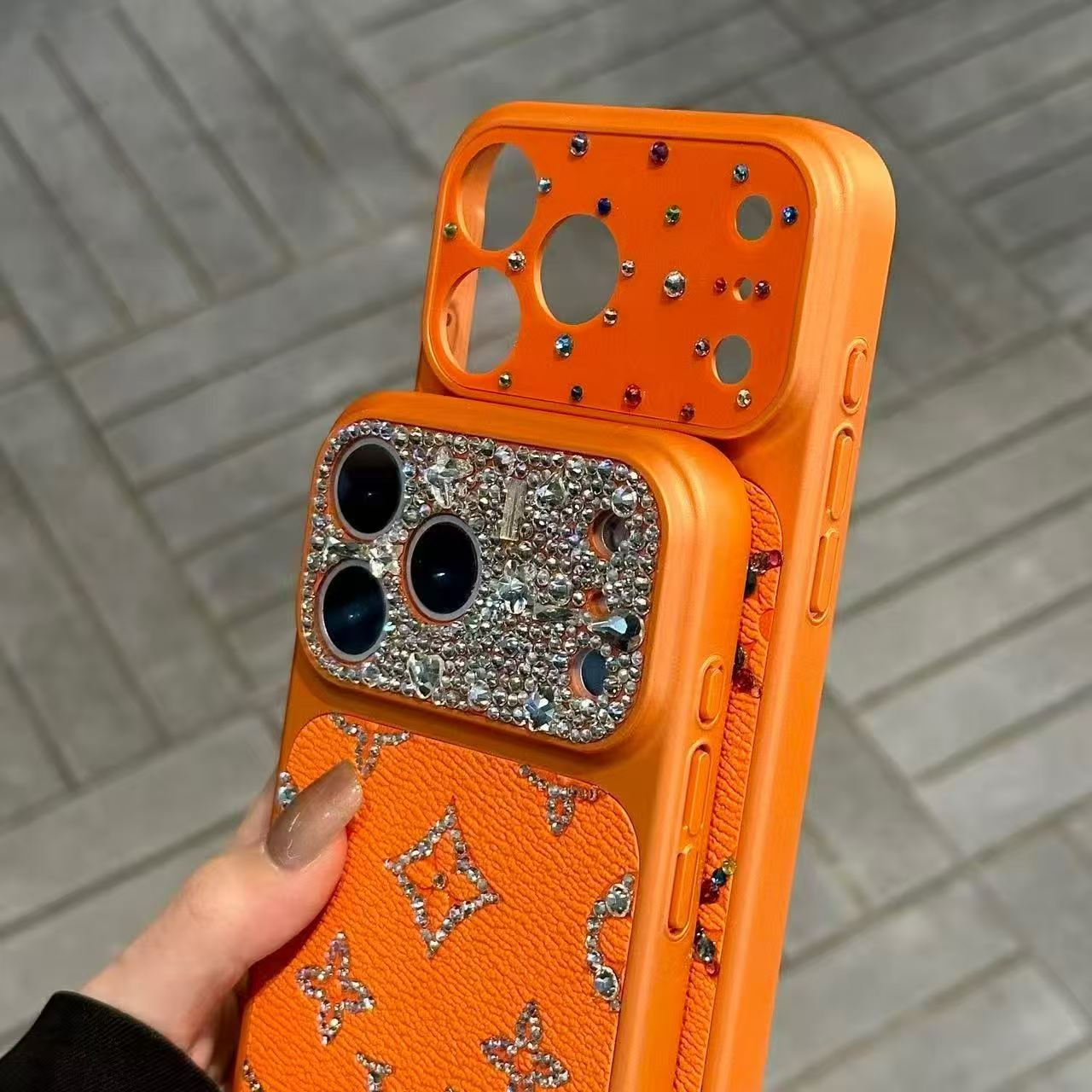 Luxurious, sparkling diamond iPhone phone case-3