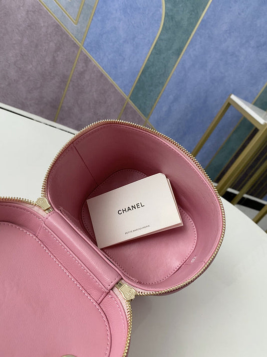 Chanel Luxury Handbag Style 510