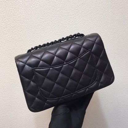 Chanel Luxury Handbag Style 279