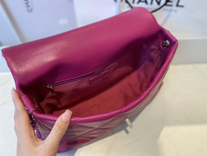 Chanel Luxury Handbag Style 601